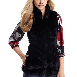 White House Black Market Faux Fur Vest With Hook and Eye and Ruffle Detail, M